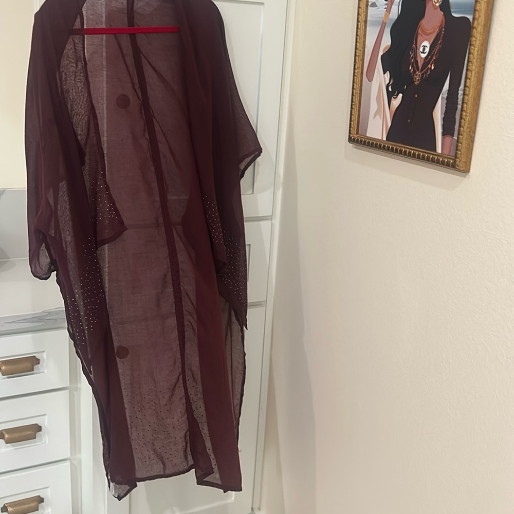 Maroon kimono